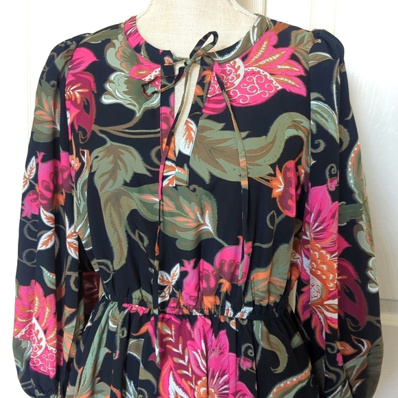 Georgie Floral Black and Pink Women's Dress - Picture 3 of 7